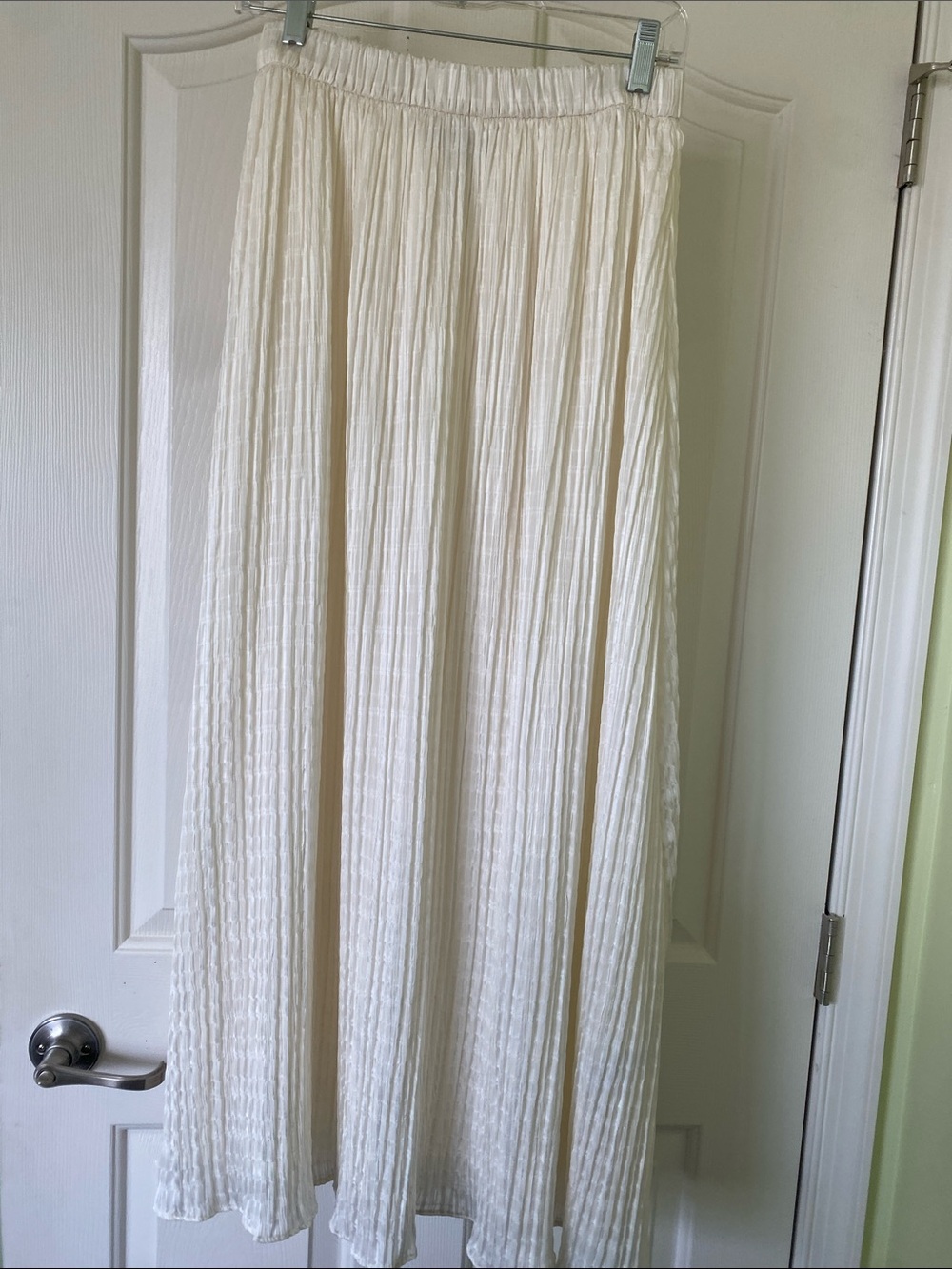 Zara Cream Pleated Maxi Skirt with Elastic Waistband